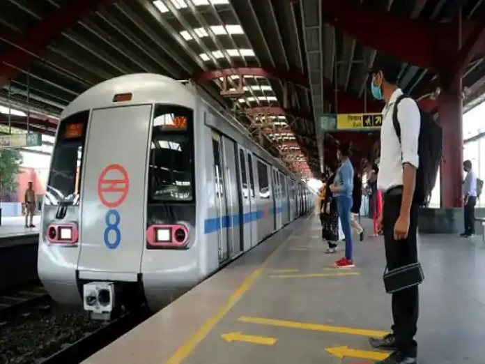 DMRC changed the timing of Delhi Metro on the Voting Day (25 May), See new timing