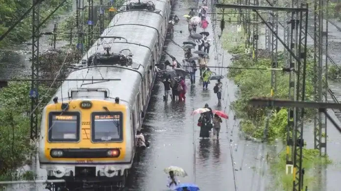 Indian Railways: These 137 trains will not run across the country today, Railways has canceled, see the complete list here