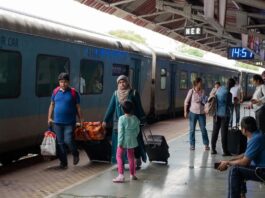 IRCTC New Rule: Now food will have to be taken from the Pantry Car in Railways only then booking will be available, rule issued