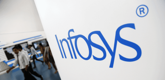 Infosys Employees: Infosys gave up to 90% bonus to its selected employees! Know the reason