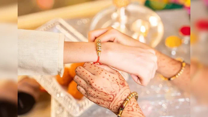 Raksha Bandhan 2024: When is Raksha Bandhan in the year 2024? Know here the auspicious time, mantra and method of tying Rakhi